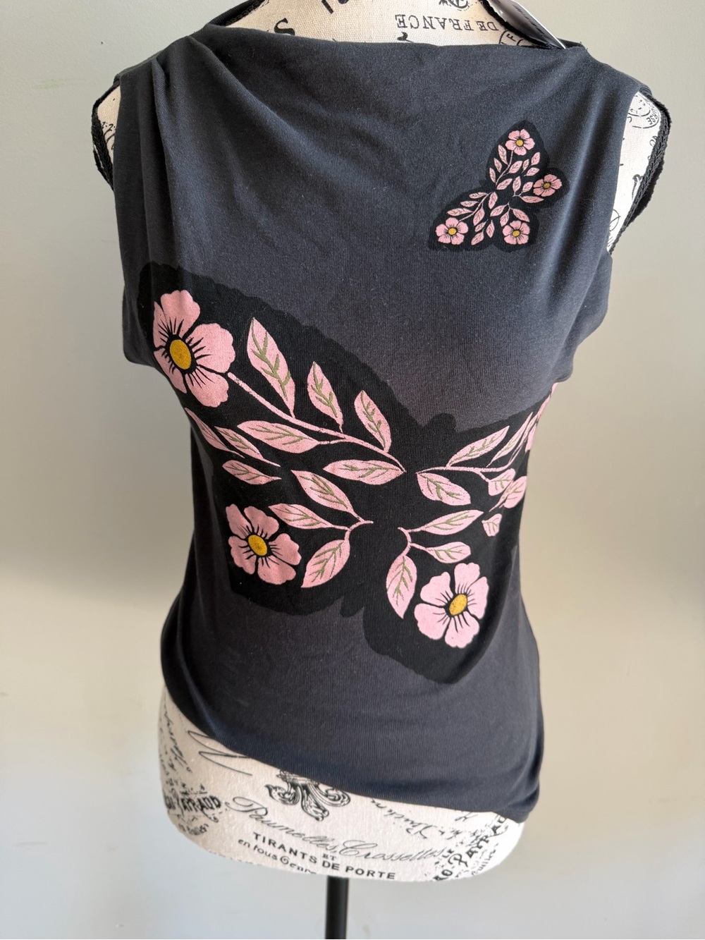 Womens Pink Flower Print shirt